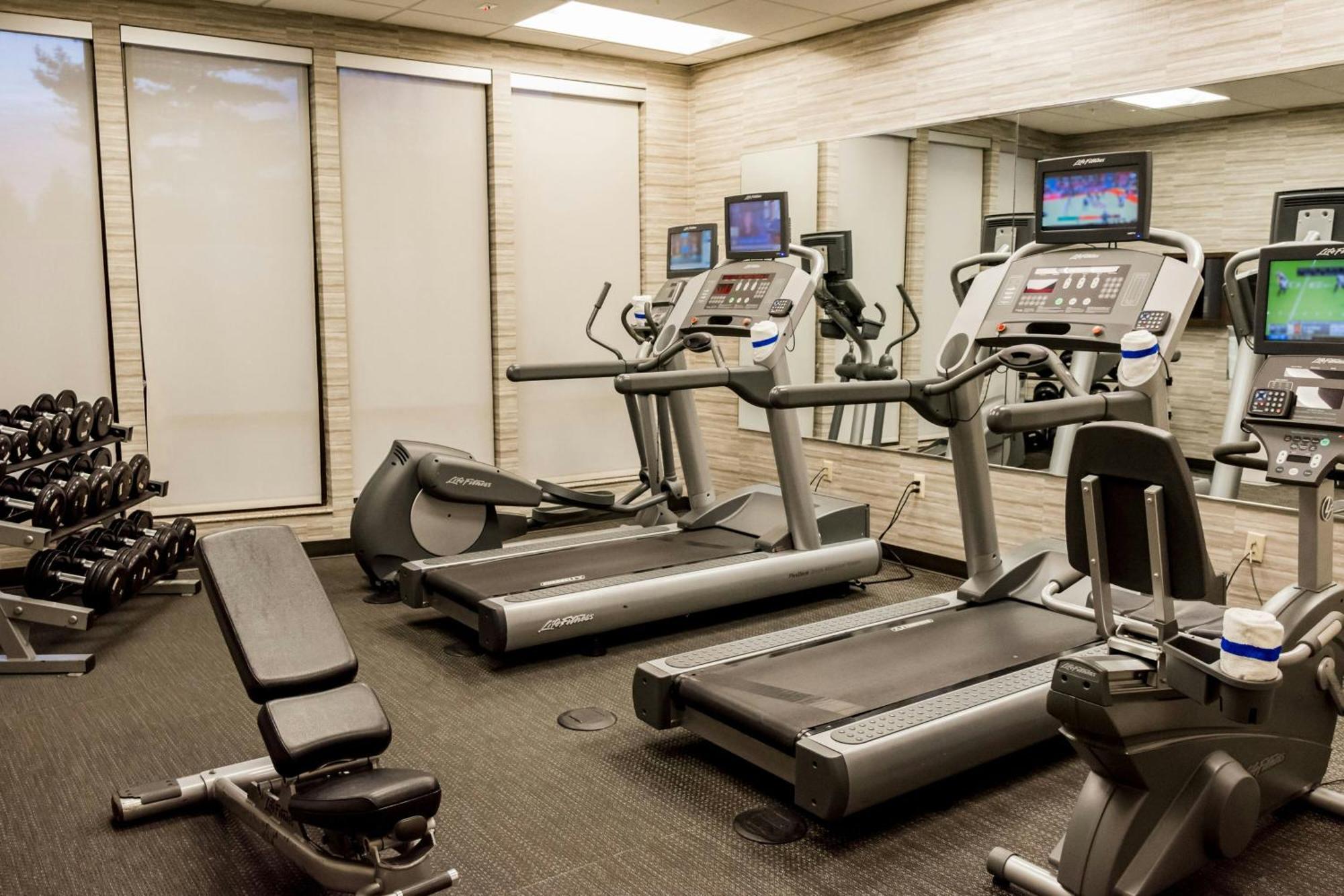 Courtyard By Marriott 3*
